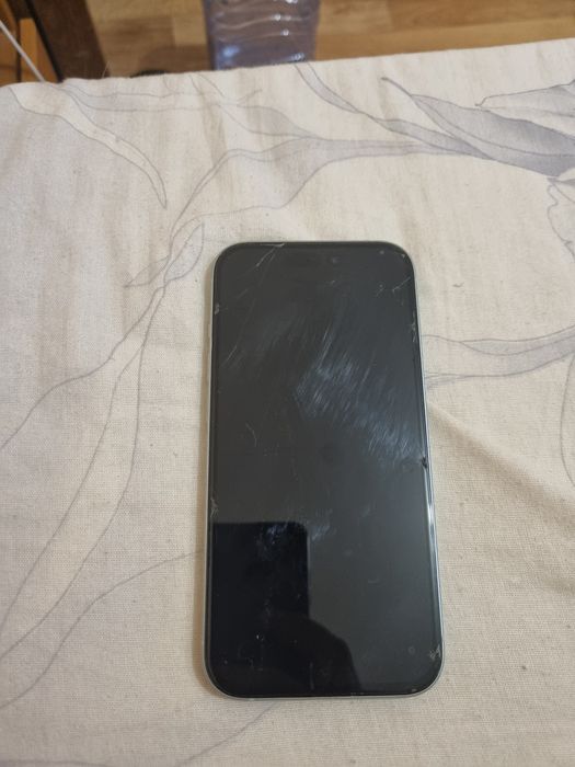 Обменяю iPhone 15 на 128гб