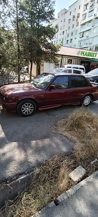 BMW e30 restayling 1988 yil m40 1.8 mator