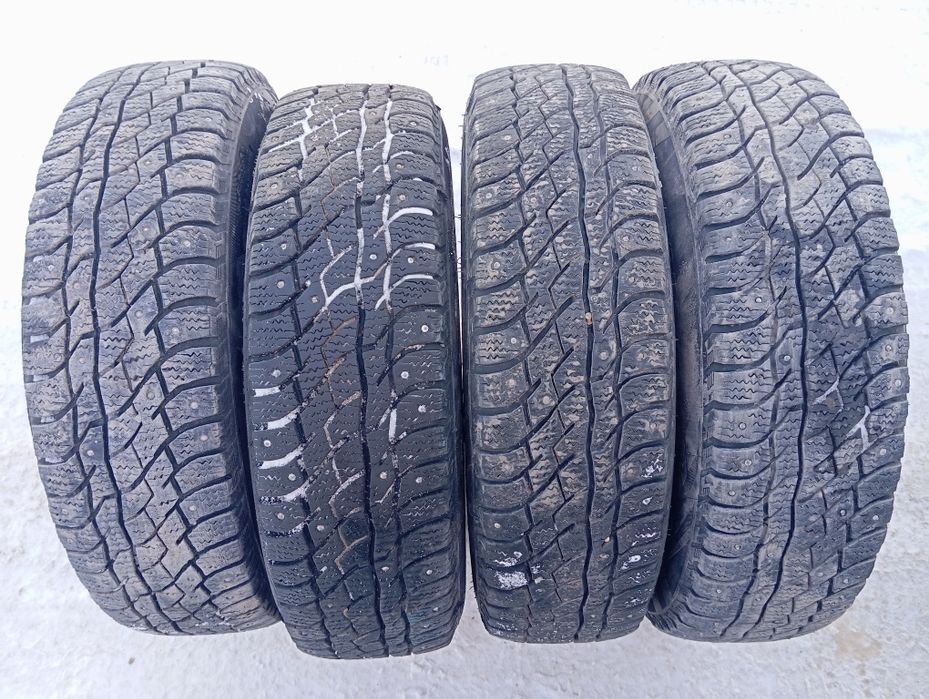 Зимняя резина 205/75/15