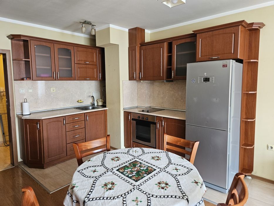 Дава се под наем Двустаен апартамент в Пловдив, Индустриална зона - Юг - 74 кв.м за 408 € - Снимка #2