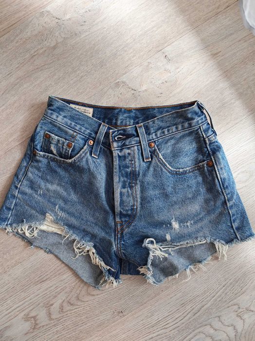 Дънкови къси панталони Levi's