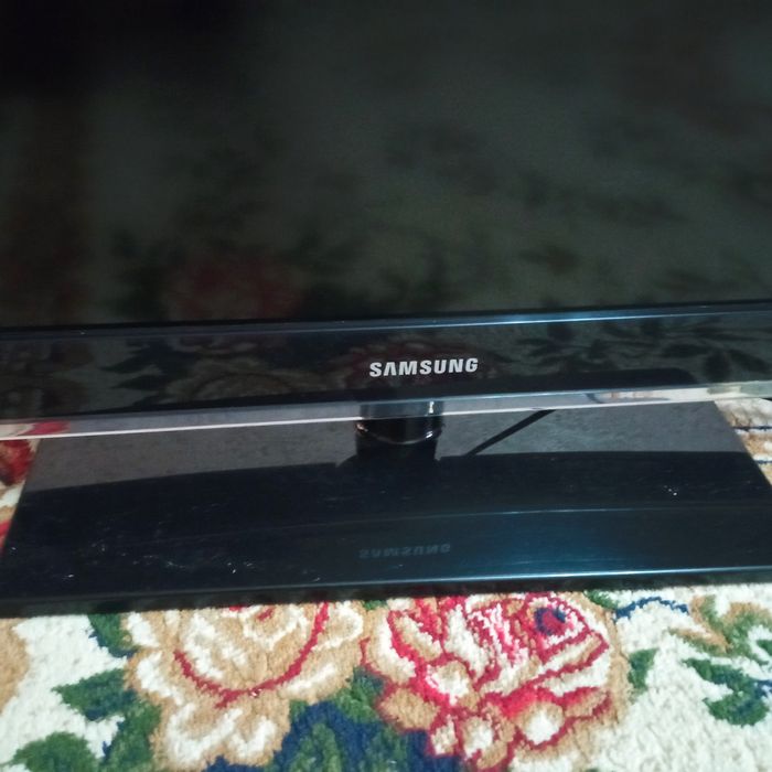 Продам телевизор 32 ДЮ