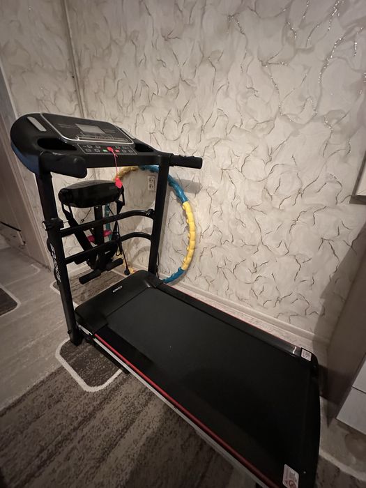 Срочно продам беговая дорожка Sports