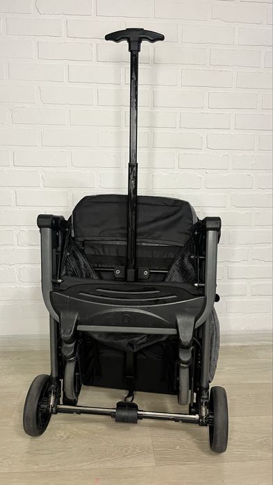 Коляска в хорошем состоянии