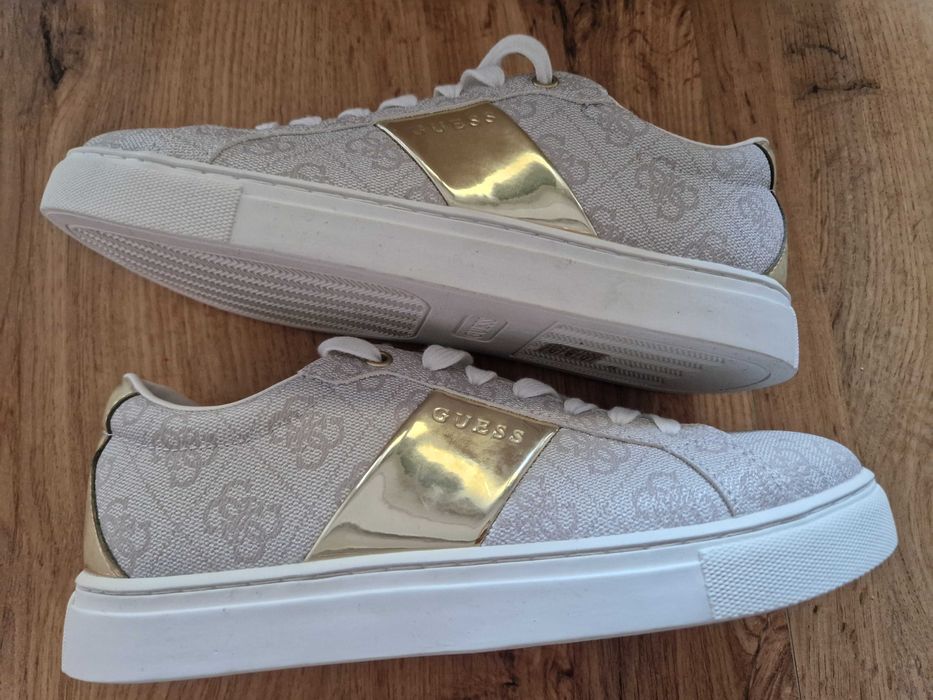 Спортни обувки GUESS 36 номер