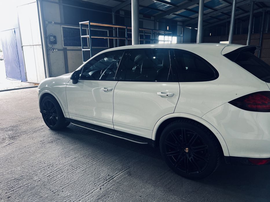 Porsche Cayenne 3.0