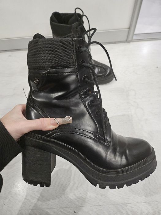 Черни боти 35 номер