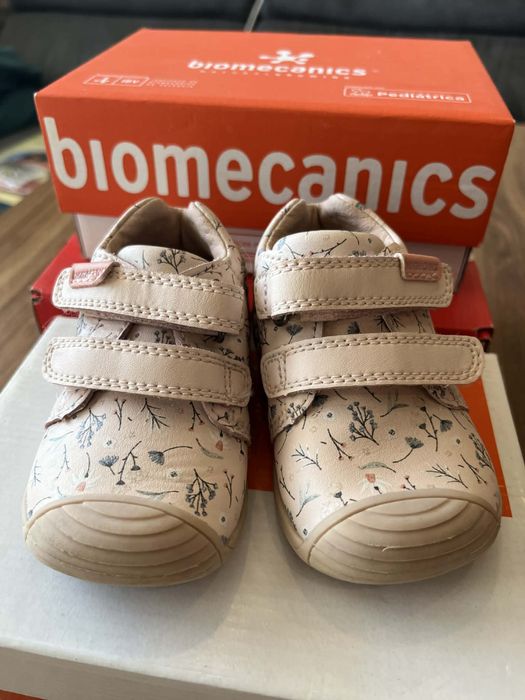 Обувки biomecanics номер 20