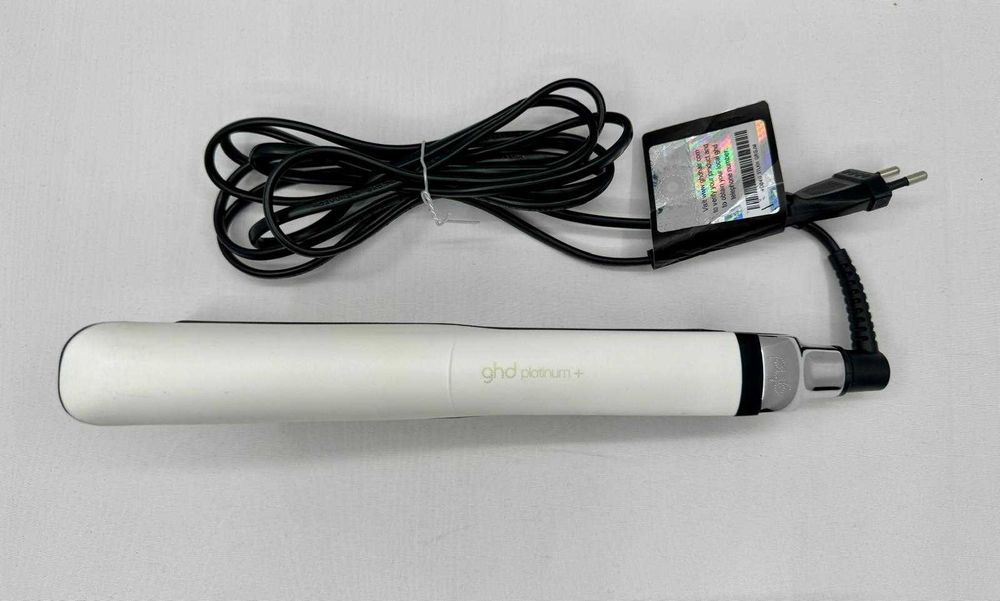 Se vinde pentru piese – Placa functionala de par GHD Platinum