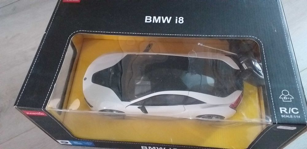 Детска спортна  кола с дистанционно  -50лв