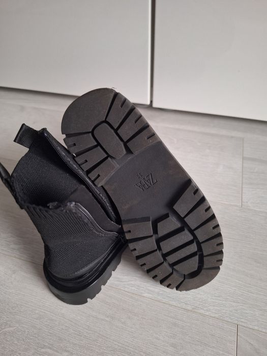 Vând ghete Zara noi 32