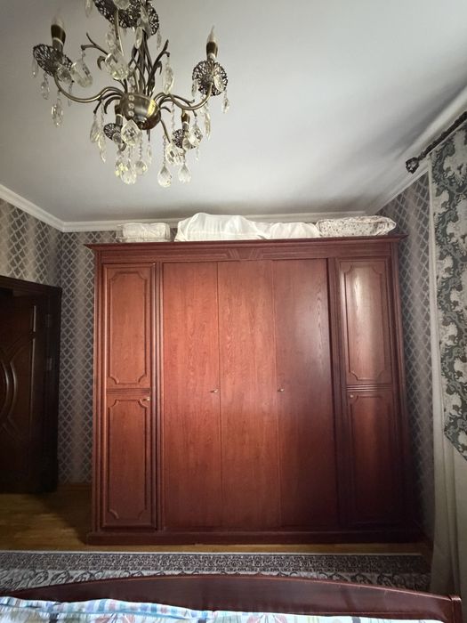 Спальний гарнитур