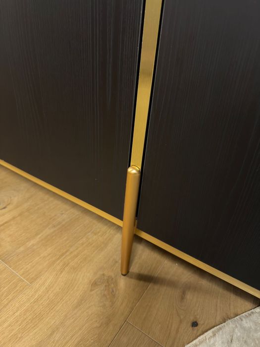 Comoda living moderna.