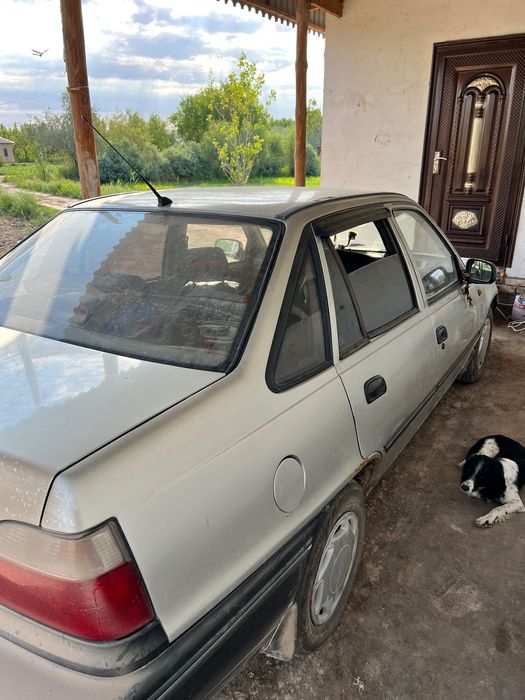 Neksiya 1 2005 daewoo