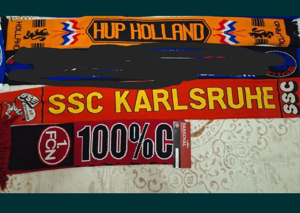 Шалове на футболни отбори