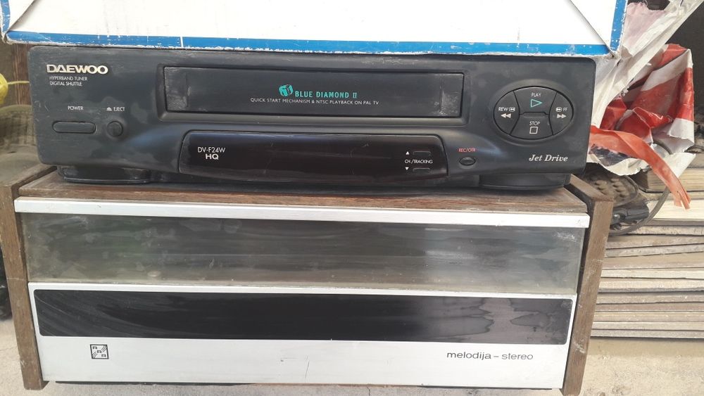 Продаётся проигрыватели СССР