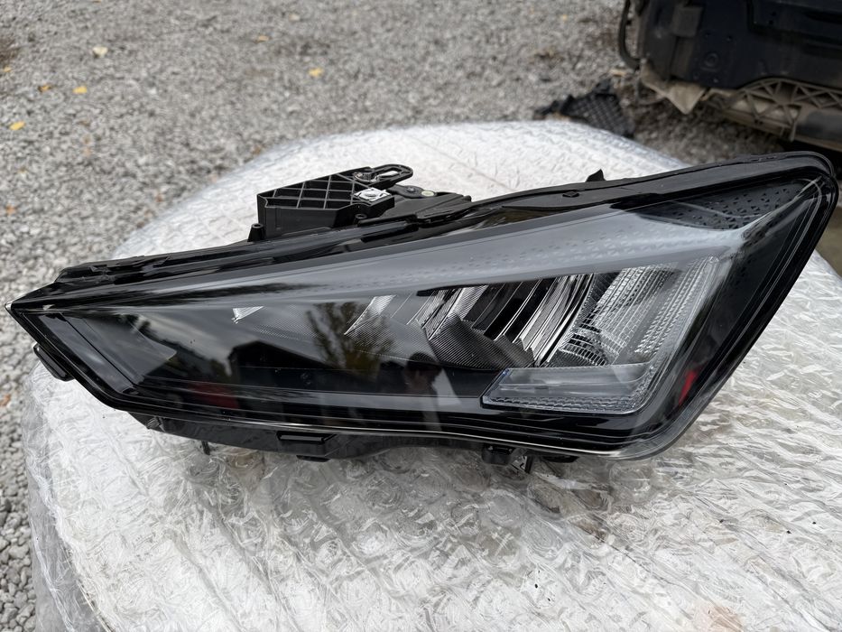 Фар Seat Leon 4 Full Led 2020 год.-