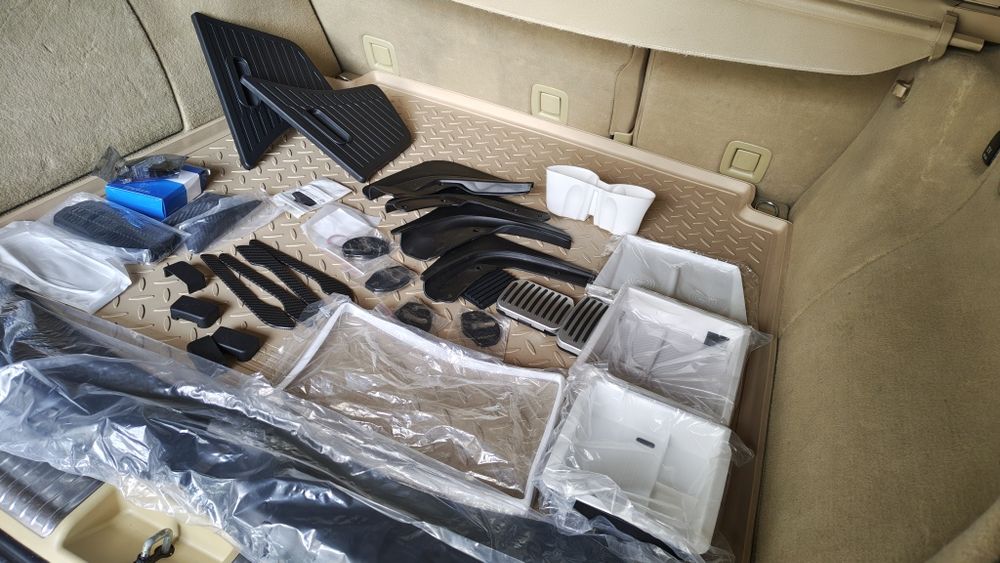 Accesorii tesla model 3 highland