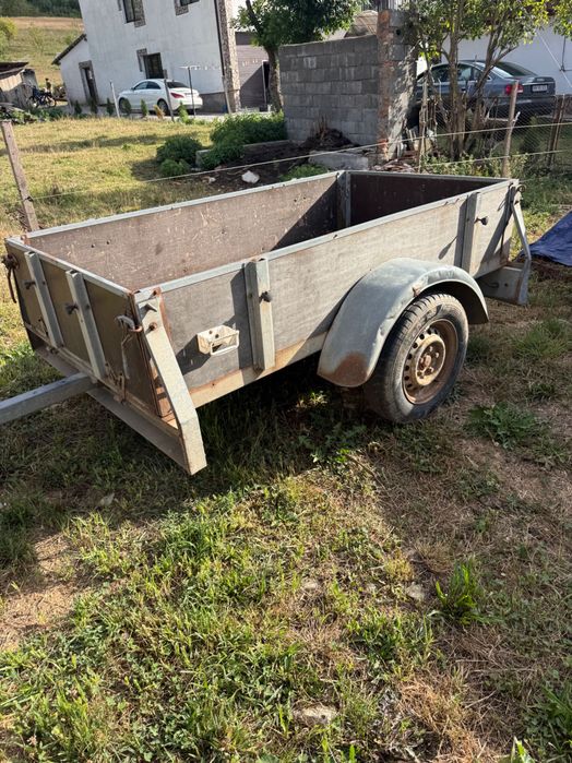 Vând Remorcă 750kg