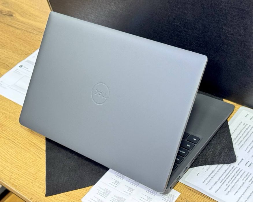 DELL Latitude 3540 Biznes Toifadagi kuchli Notebook 13-AVLOD