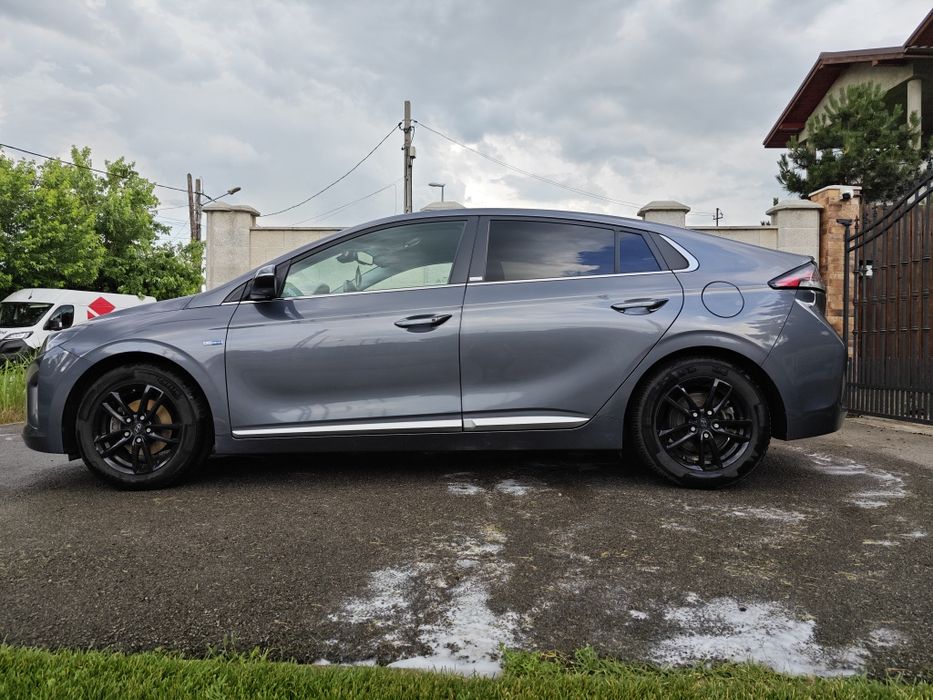 Hyundai Ioniq hybrid 1.6 gdi HEV