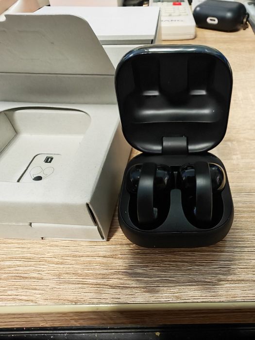 Продавам True wireless слушалки SONY LINKBUDS CLIP WFLC900B БЕЗЖИЧНА ВРЪЗКА, ЧЕРЕН