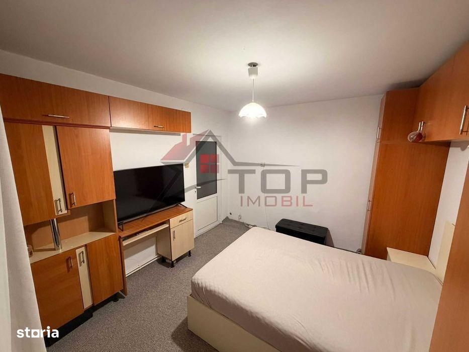 Etaj 1 - Dacia Bicaz, 2 camere decomandat, 65mp, bloc din 91