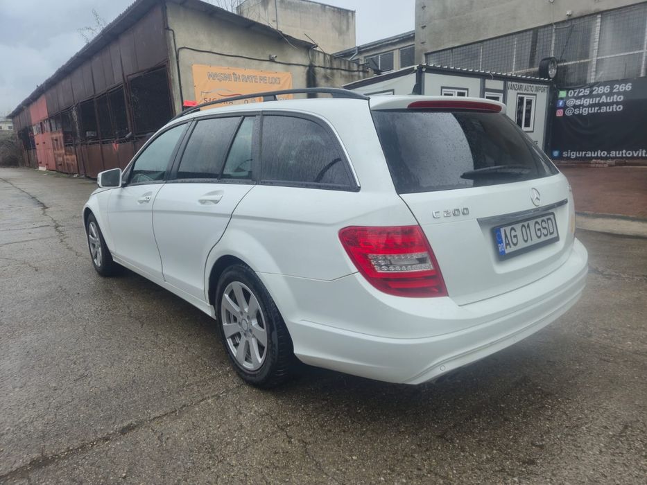 Mercedes C200 an 2013
