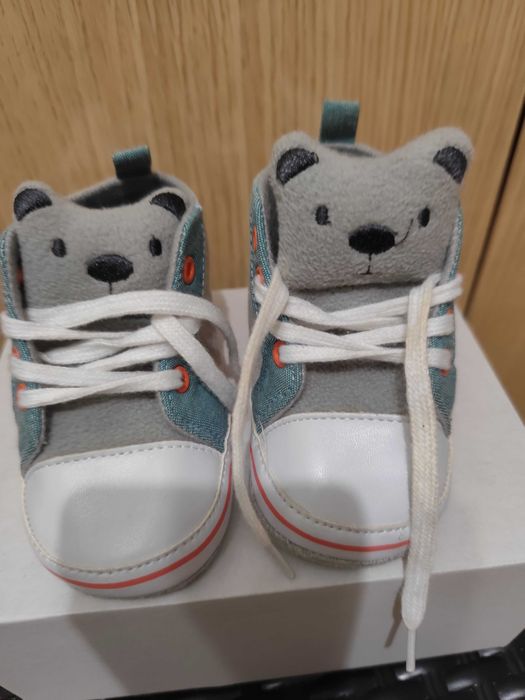 Обувки за бебета