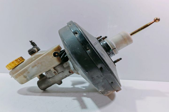 Tulumba Frana  cu pompa centrala 6N1614105K Volkswagen VW Polo a 3-a