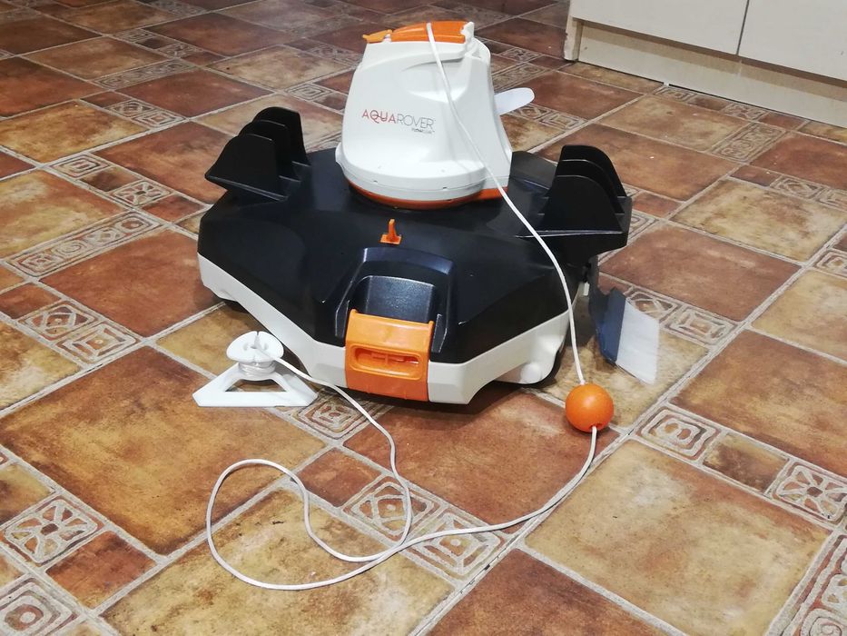 Robot curatare piscina, Bestway Flowclear AquaRover cu sistem navigare