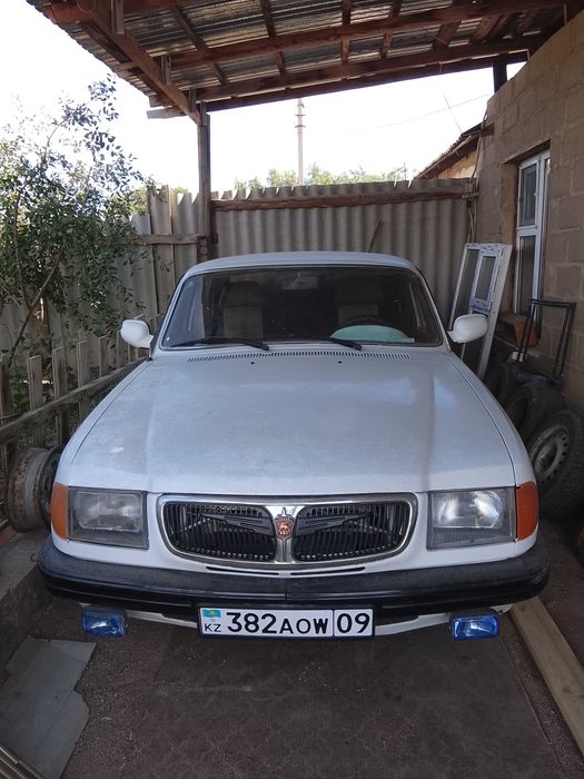 Автомобиль Волга 3110