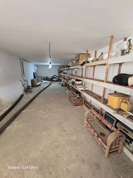 Турар жой сотилади.