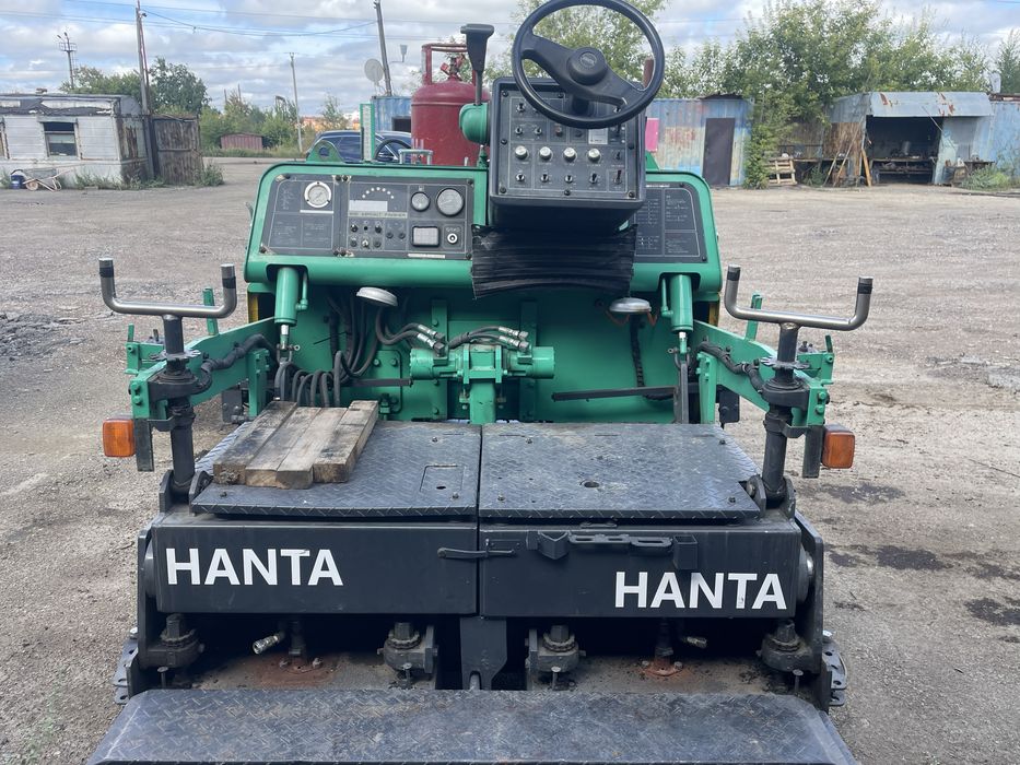 Продам асфальтоукладчик