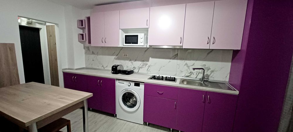 Inchiriez apartament 2 camere Tomis Nord Cazare Regim Hotelier