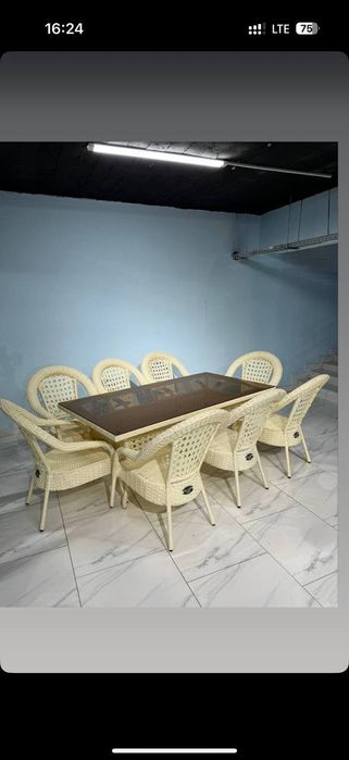 Bitta BO'SIN ZO'R BO'SIN Stol stul