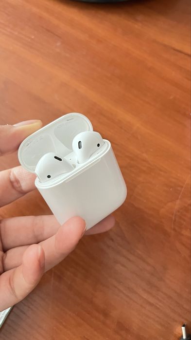 Airpods оригинал