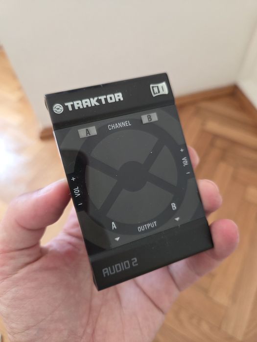 Interfata audio usb Native Instruments Traktor Audio 2