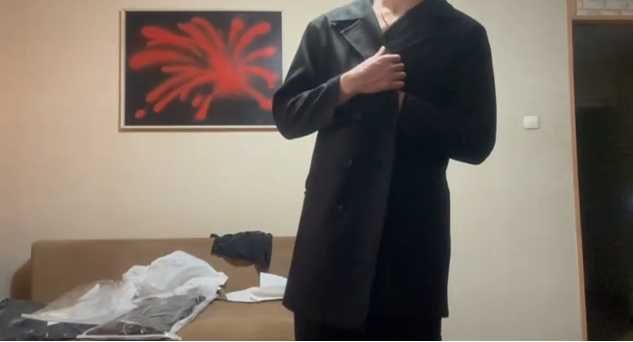 пальто выше колена