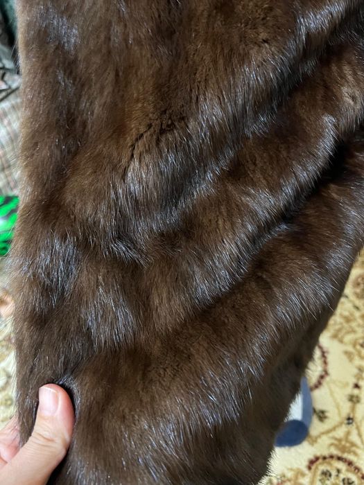 Шуба   норковая.