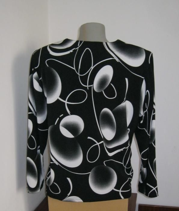 Кафява дамска блузка нова