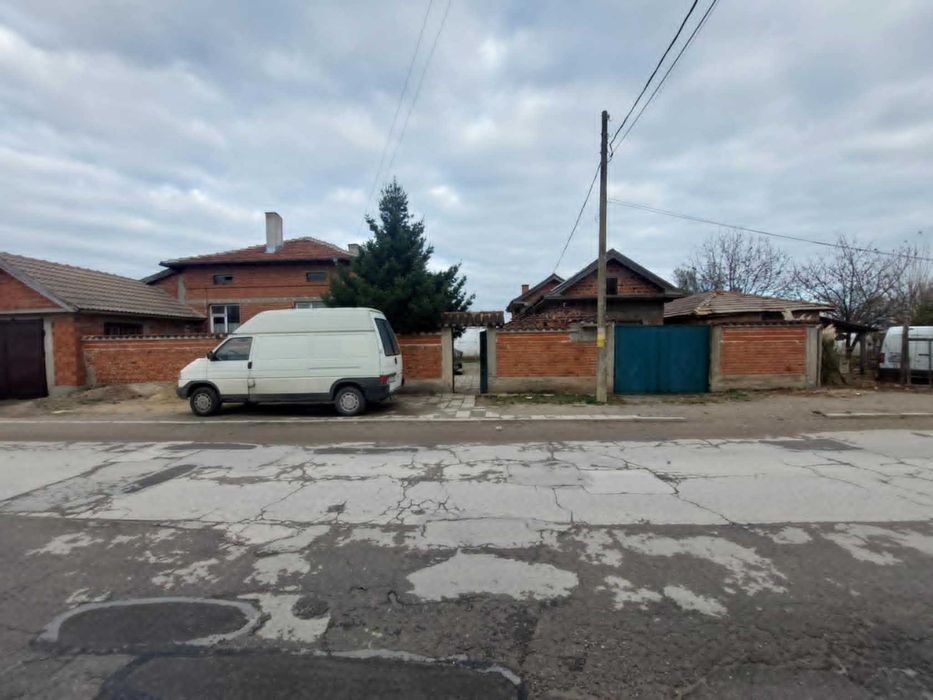 Продава се Къща в Стара Загора, Загорка - 100 кв.м за 1500 €/кв.м - Снимка #1