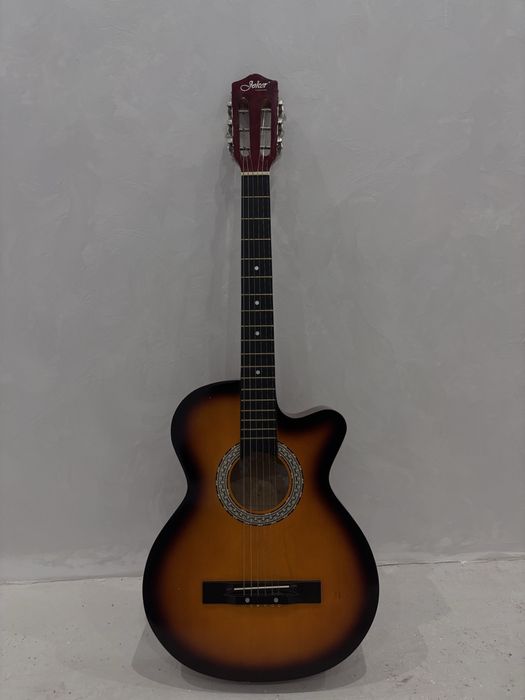 Отличная Гитара!