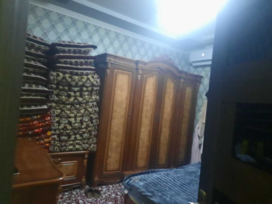 Ko`p qavatli uydagi xonadon