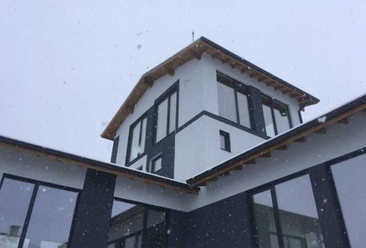 Парцел-къща идеално за сглобяема или строеж с паритиди вода и ток