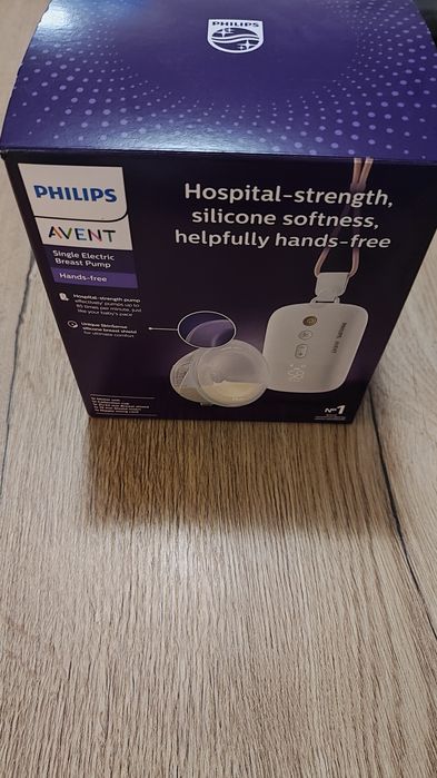 Philips Avent Hands Free Breast Pump / автоматична помпа в гаранция