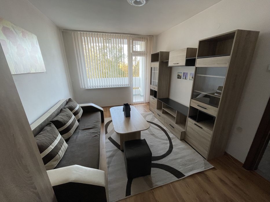 Дава се под наем Едностаен апартамент в Казанлък - 40 кв.м за 193.8 € - Снимка #1