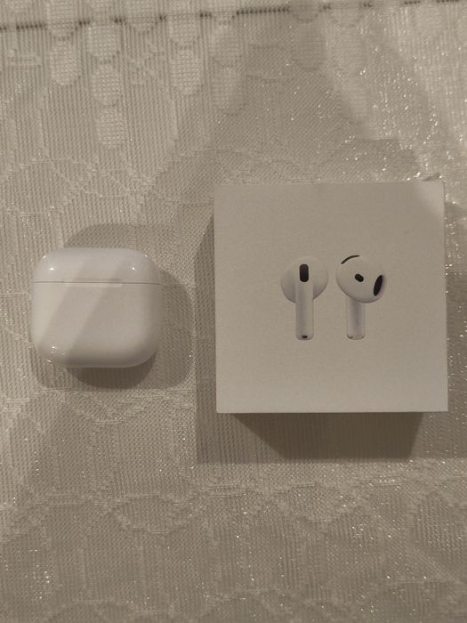 Air Pods 4 оригинал без торгов