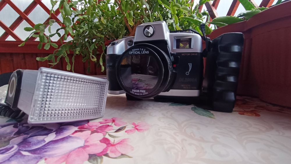 Aparat foto Sony DL2000a