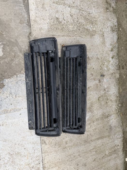 grila activa hota dacia duster